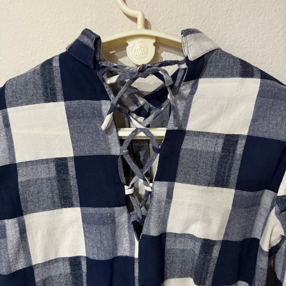 BCBGeneration Plaid Flannel Shirt Lace-up Back Button Front Navy Women’s Small - Picture 3 of 11